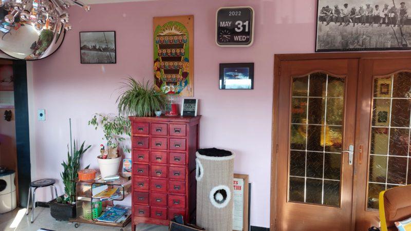 transformations intérieures d'une habitation, création d'un mobilier intégré avec escalier, meuble de cuisine et rangements et création d'une terrasse en bois sur pilotis - Liège - existant. Architecture raisonnée, ossature bois, écoconstructions extensions, transformations, nouvelles constructions Liège, Wallonie. Architecture durable économique et conviviale. Architecte situé à Liège